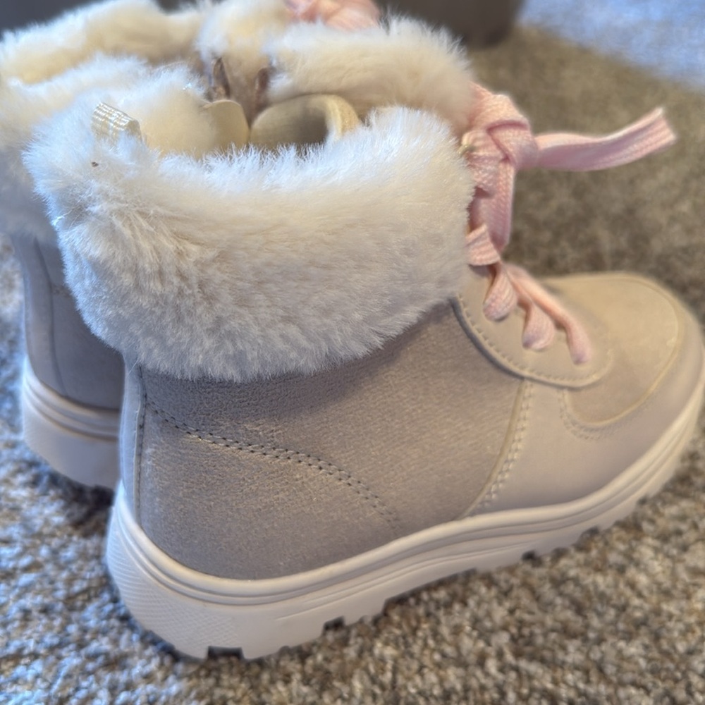 Carter’s Boots - Picture 2 of 3